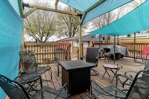 Terrace/patio - Louisville Charmer | Pet Friendly, Fenced Yard & Deck (Louisville)