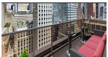 Cozy 1-br/1bt/1lr resort in amazing Mid Town with fitness room and AC