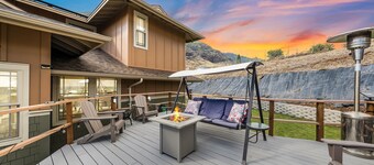 3-bedroom house in Mākaha Valley with possibility to add ADU if available