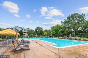 Outdoor pool - New Listing in 2026. Spring Lake Condo with Pool Sleeps 6. Close to Beach! (Rehoboth Beach)