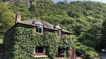 Superior Cottage, Partial Lake View | Exterior