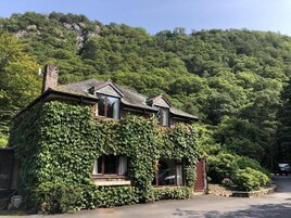 Superior Cottage, Partial Lake View | Exterior