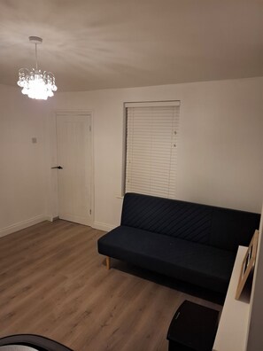 Ferienhaus, 2 Schlafzimmer, Terrasse | Wohnzimmer