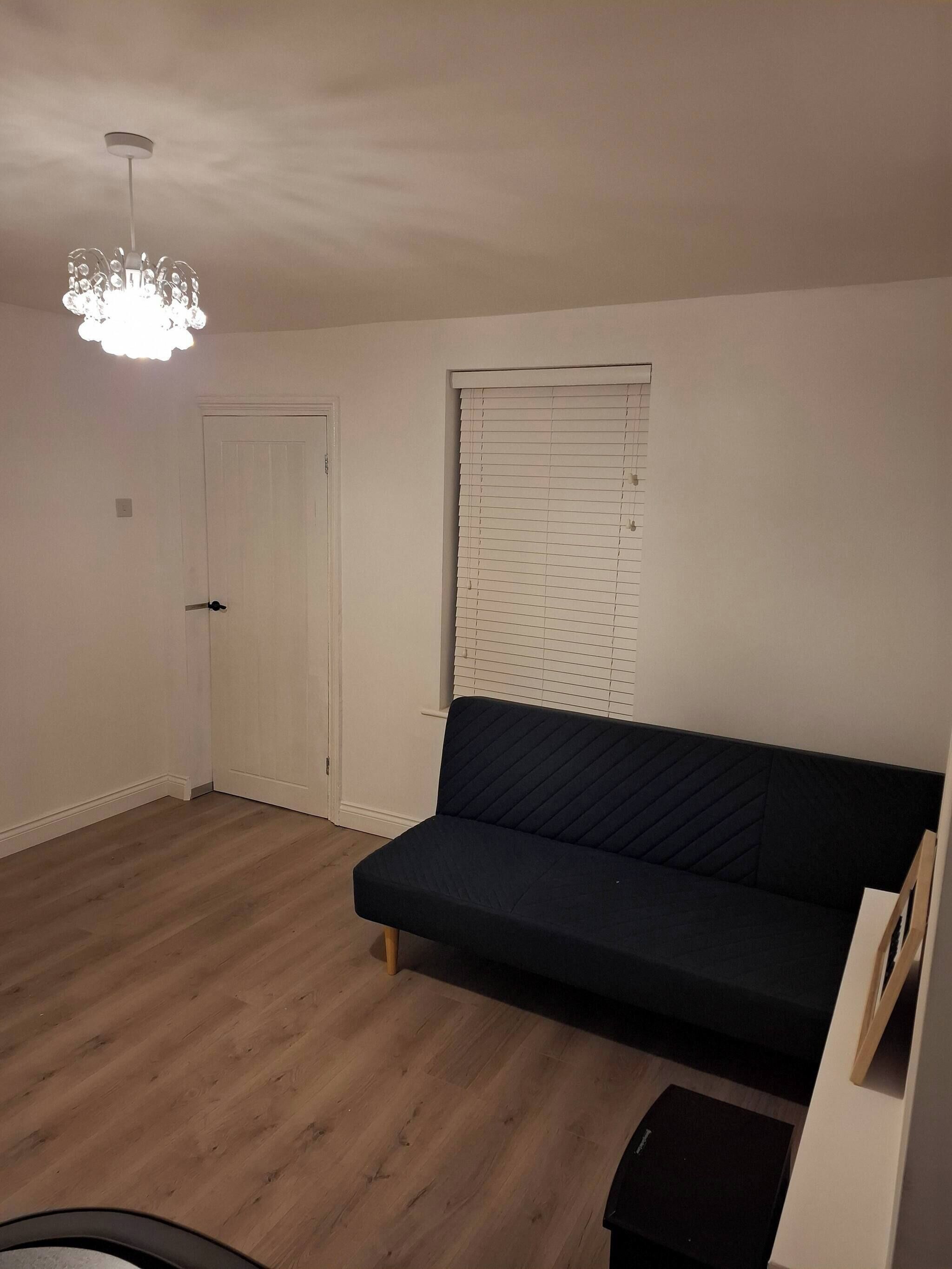 House, 2 Bedrooms, Patio | Living room