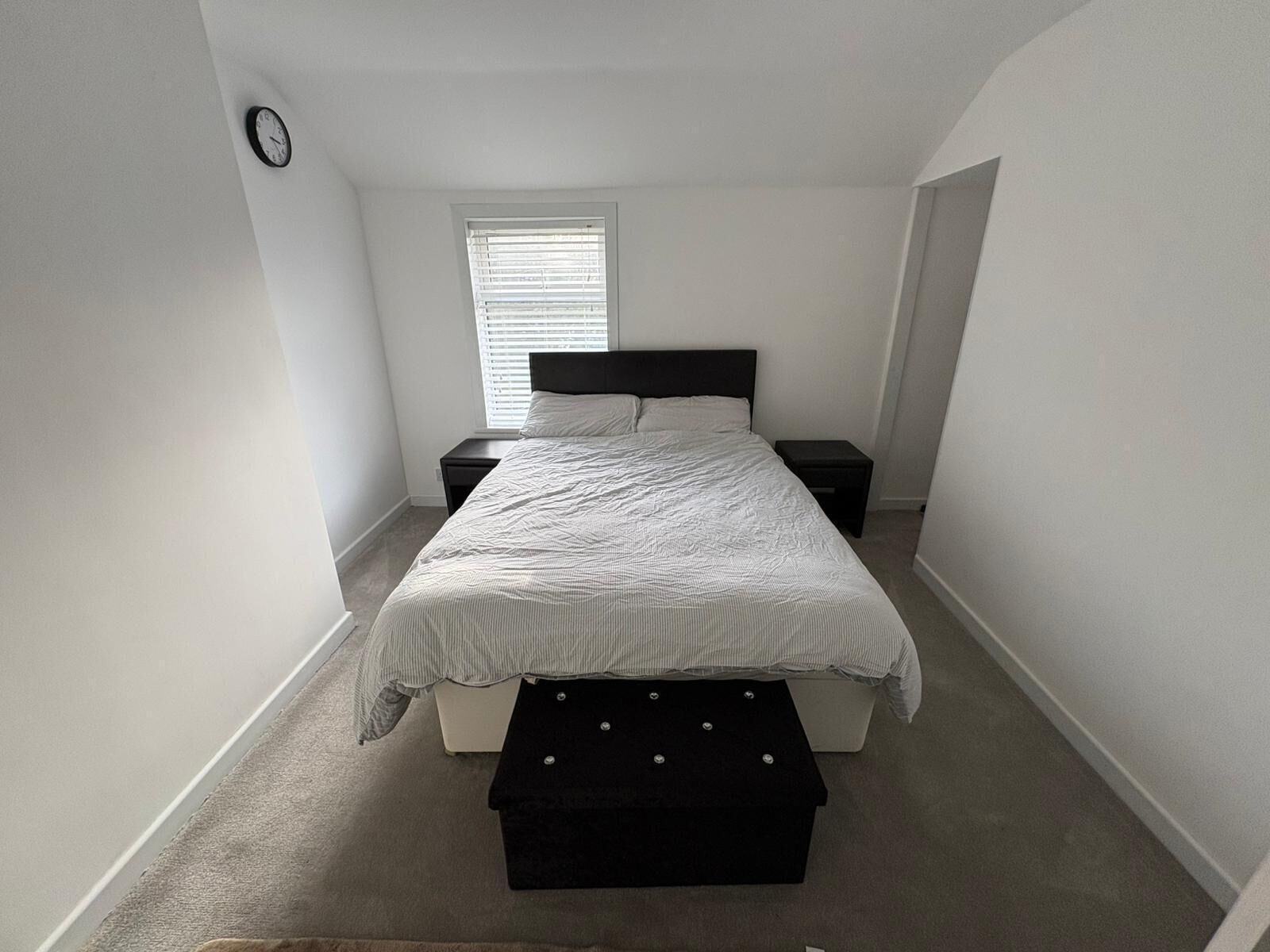 House, 2 Bedrooms, Patio