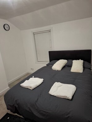 Huis, 2 slaapkamers, terras | 2 slaapkamers