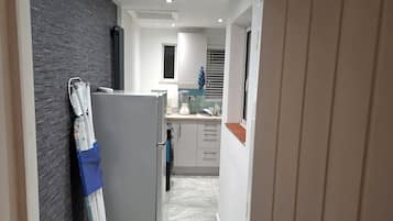 Casa, 2 quartos, varanda | Parte interna