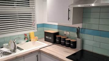 House, 2 Bedrooms, Patio | Interior