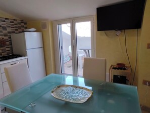 Comfort Apartment, Patio, Hill View | Living area - COUNTRY HOUSE (Mafalda)