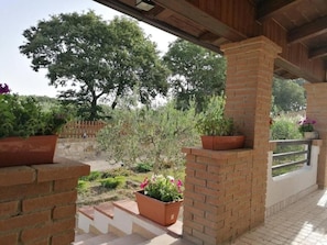 Comfort Apartment, Patio, Garden View | Terrace/patio - COUNTRY HOUSE (Mafalda)