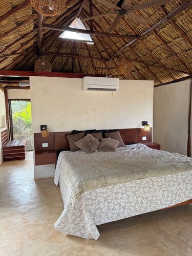 Quiet Mayan Magic Town Retreat: Wake to Birds & Open-Air Serenity