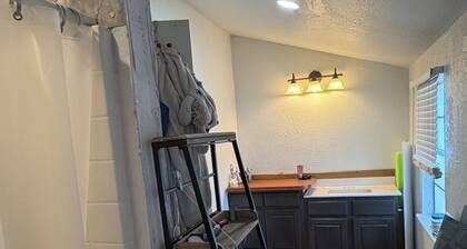 Adorable 2-bedroom house with AC in charming Pflugerville