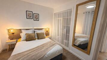 3 bedrooms, WiFi, bed sheets