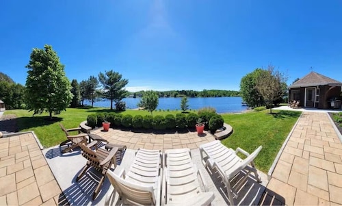 Magnifique chalet Lac-Kénogami Saguenay - Chalet AYALA avec spa et plage privé