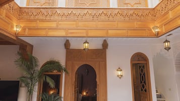 DĂ©tail de lâintĂ©rieur