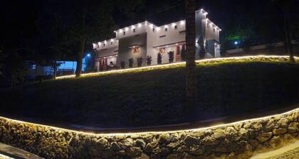 Elove Resort Private Hideaway on 6 Serene Acres