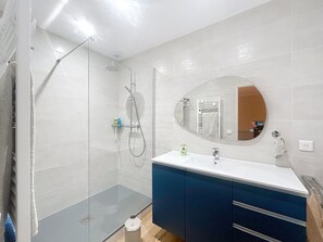 Bathroom - Charming T4 house between port and beach in Les Sables-d'Olonne (Les Sables-d'Olonne)