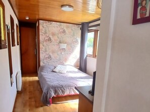 1 bedroom, free WiFi - Cozy chalet - 2 guests (Aigueblanche)