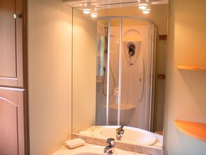 Towels - Chalet with terrace - 6 guests (Aigueblanche)