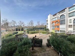 Property grounds - Bright apartment with private parking - 5 guests (Cap d'Agde)