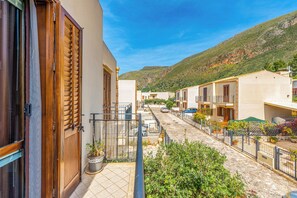 Property grounds - *Cozy Villa Gulf of Macari* 10min San Vito Lo Capo (Castelluzzo)