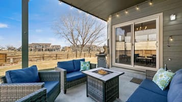 House, Multiple Beds, Patio, Garden View (Cabin-Style Group Retreat) | Terrace/patio