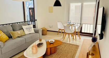 Cozy Apartment historic neighborhood