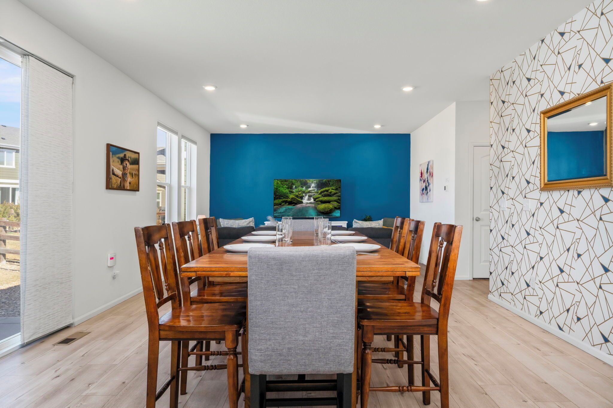 Casa, varias camas, patio, vista al jardín (Pelican Landing) | Sala de reuniones