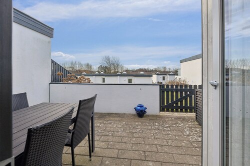 Cosy small holiday apartment for 4 persons
