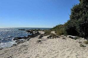 Beach - Close to the sea bright apartment in Arnager (Rønne)