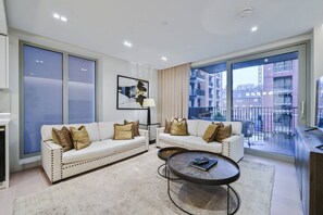 Living room - Spacious 3-bedroom Apartment in Central London (London)