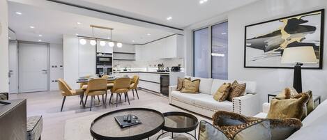 Appartement, 3 chambres, accessible aux personnes à mobilité réduite, balcon | Salle de séjour