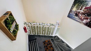 Căn hộ, 3 phòng ngủ, lò sưởi, quang cảnh vườn | Nội thất