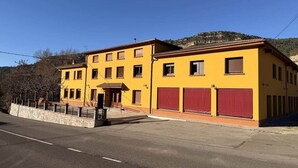 Unclassified image, 5 of 20, button - 100% Accessible Study AT2 (Santaliestra y San Quílez)