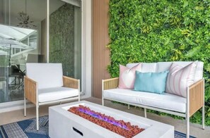 Terrace/patio - Spacious 4-Bedrooms Pool & mini golf (Kissimmee)