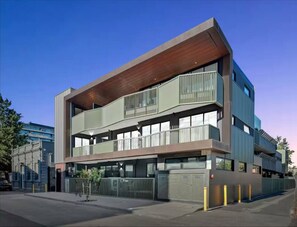 Exterior - Boutique Williamstown Stay Near the Waterfront (Williamstown)