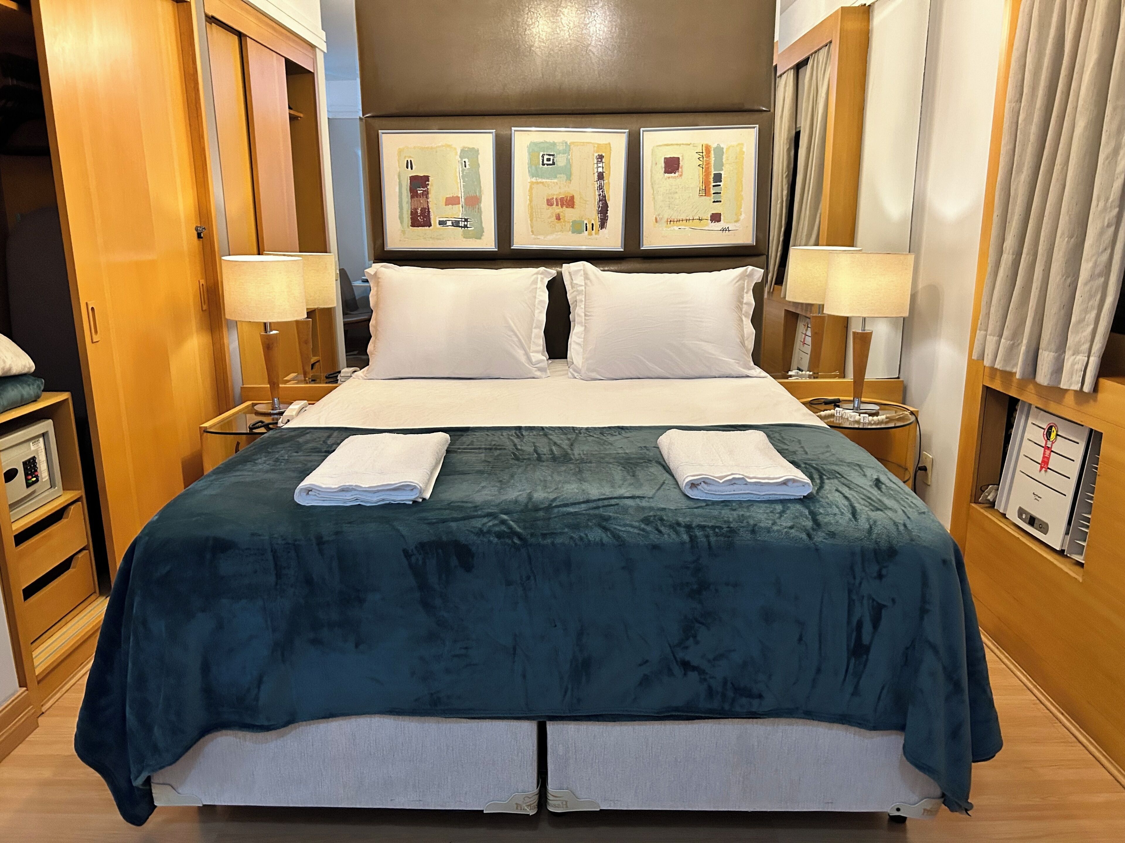 Classic Quadruple Room