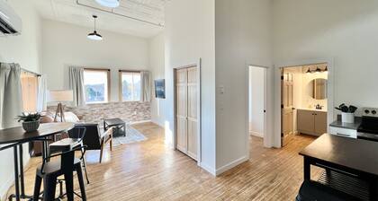 ParkView Loft | 1BR with ATV Trail Access + Wi-Fi & Parking