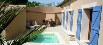 Tranquil 2-bedroom cottage in cool Montels for a relaxing stay