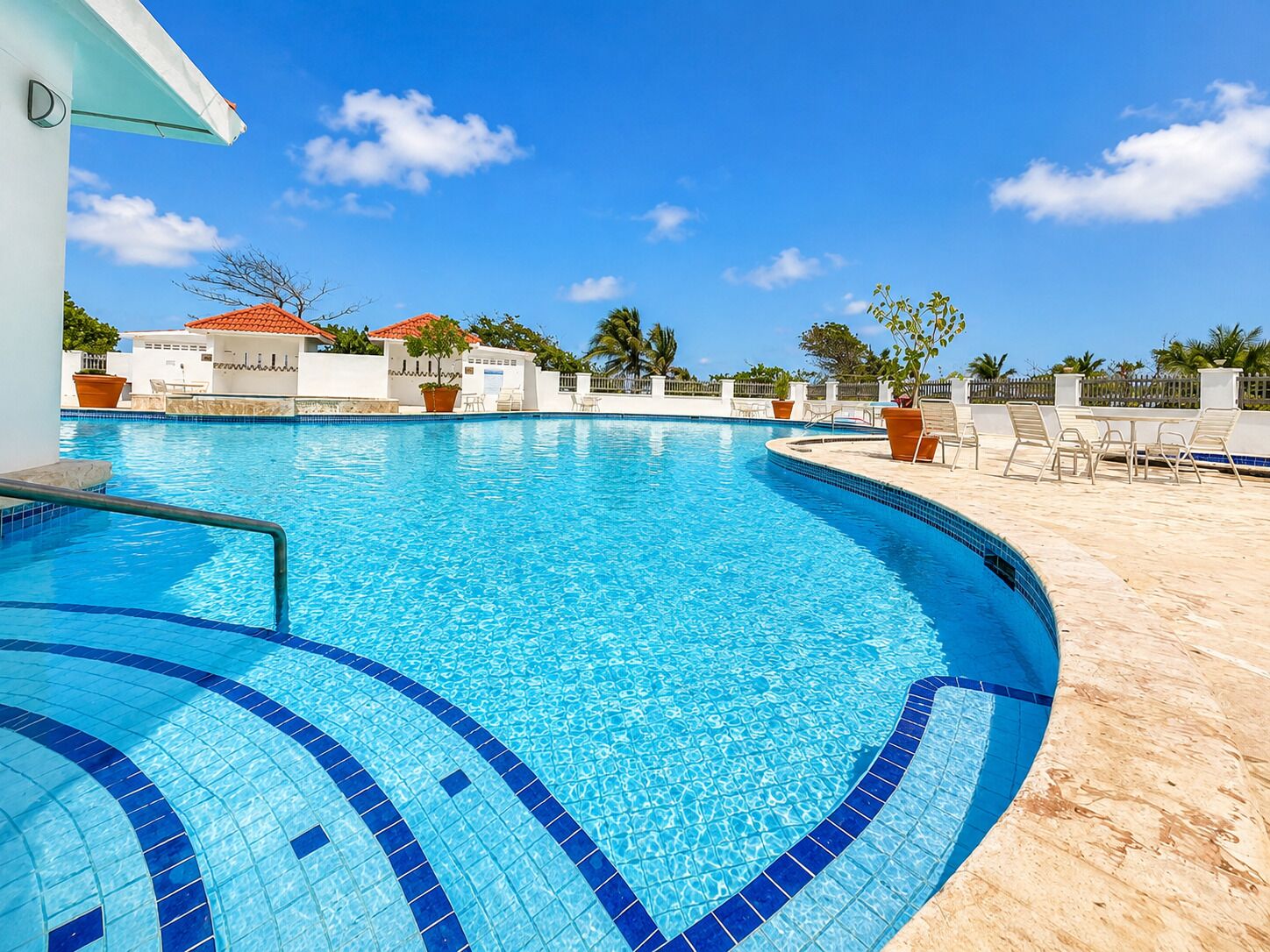 Apartment, Balcony, Mountain View | Pool | 2 outdoor pools