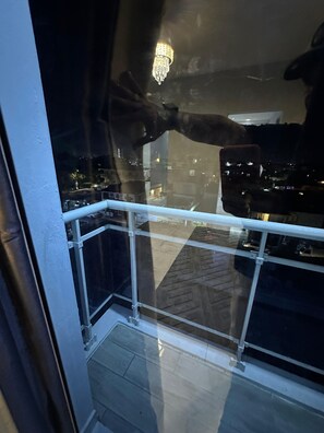 Property grounds - Luxurious three-bedroom apartment with private jacuzzi area (Santo Domingo este)