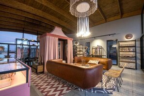 Interior - The Desert Grace, Gondwana Collection Namibia (pty (Sesriem)