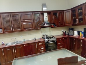 Private kitchen - 3-bedroom townhome in wonderful Yerevan with cool (Yerevan)