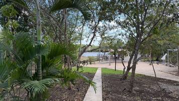 Enceinte de lâhĂ©bergement