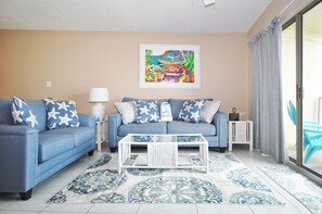TV - Emerald Towers West • Beach Front • Ocean View • Beach Service etw3003 (Fort Walton Beach)