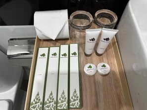 Badezimmerausstattung