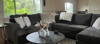 Serene 5-bedroom house in Bodega Bay perfect for family getaways