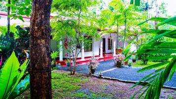 Blick auf den Garten