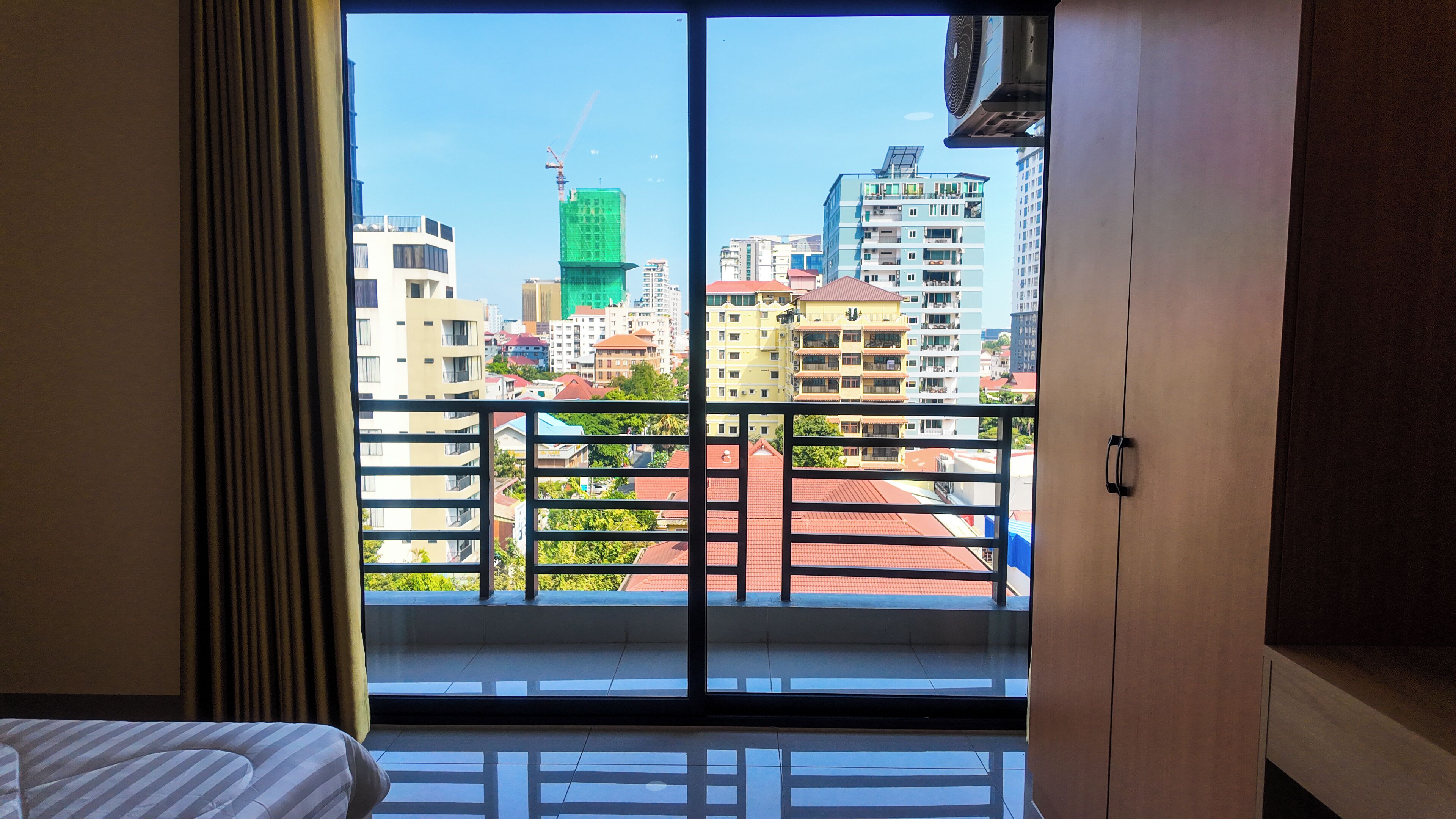 Deluxe Double Room, City View | Interior