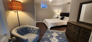 Room - Perfect 4-bedroom house in Lakewood (Lakewood)